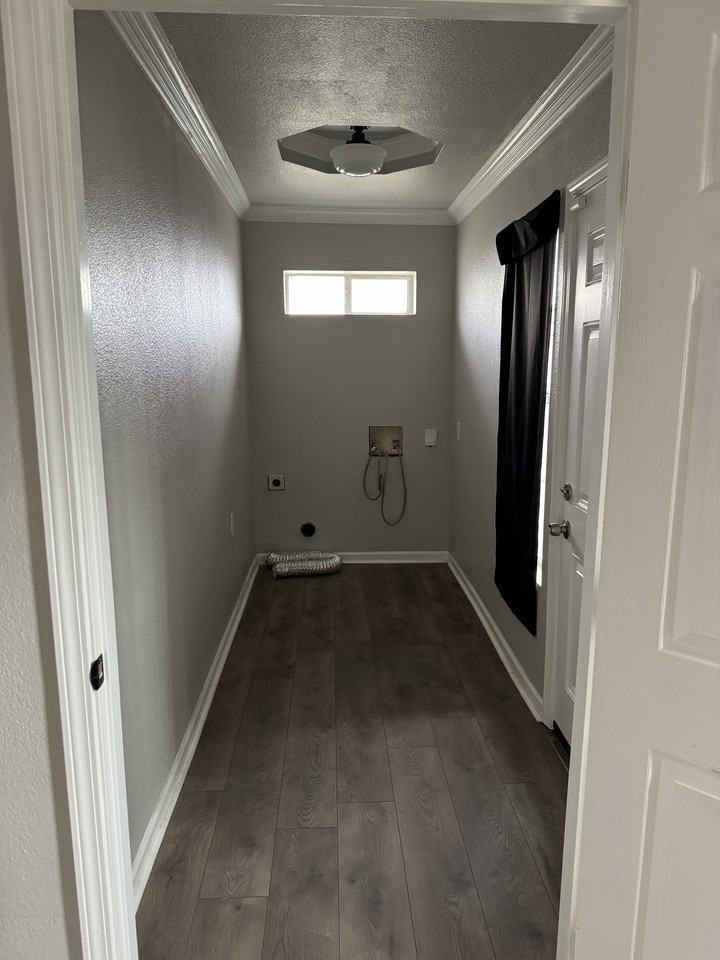 1100 N Colorado St #NA - Photo 3 of 12