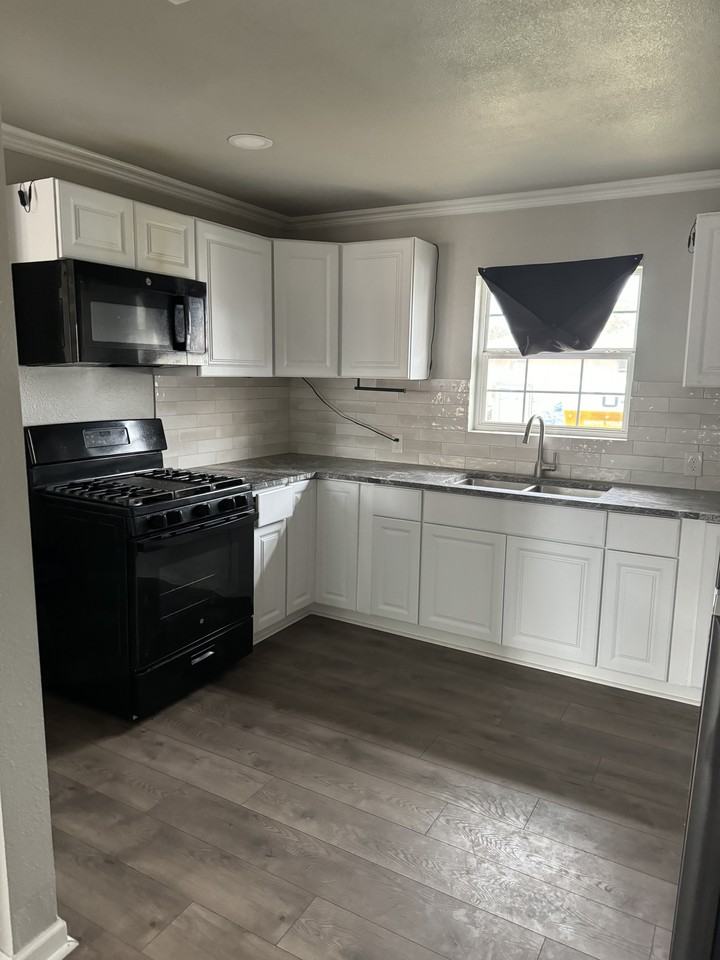 1100 N Colorado St #NA - Photo 5 of 12