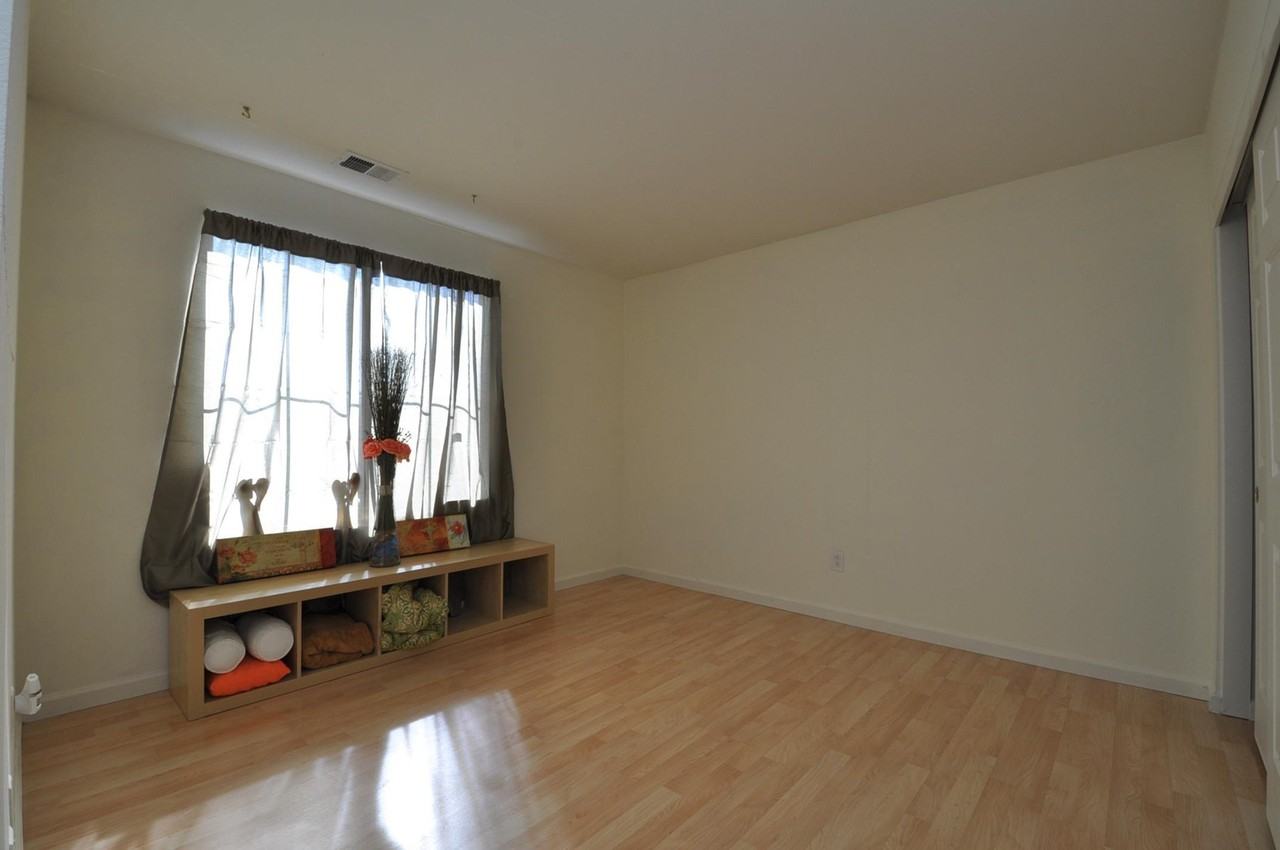 3650 Ivy Canyon Ct #NA - Photo 3 of 12