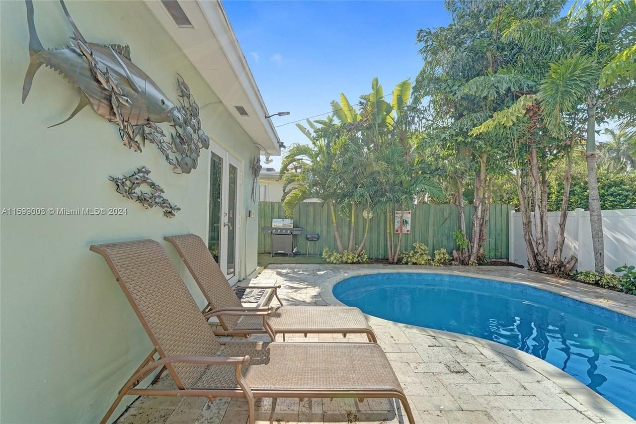 218 Se 4th St #0 - Photo 5 of 50