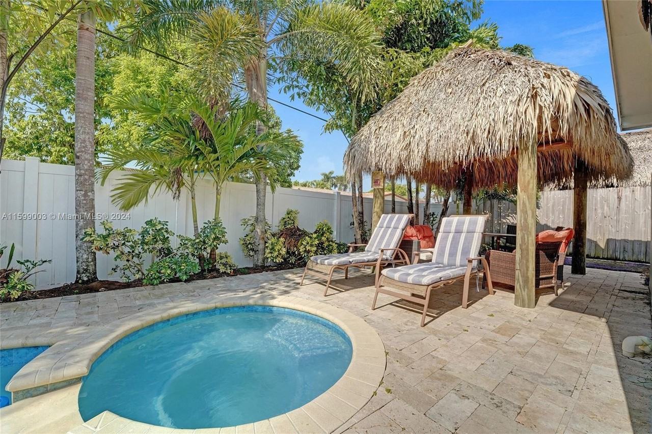 218 Se 4th St #0 - Photo 7 of 50