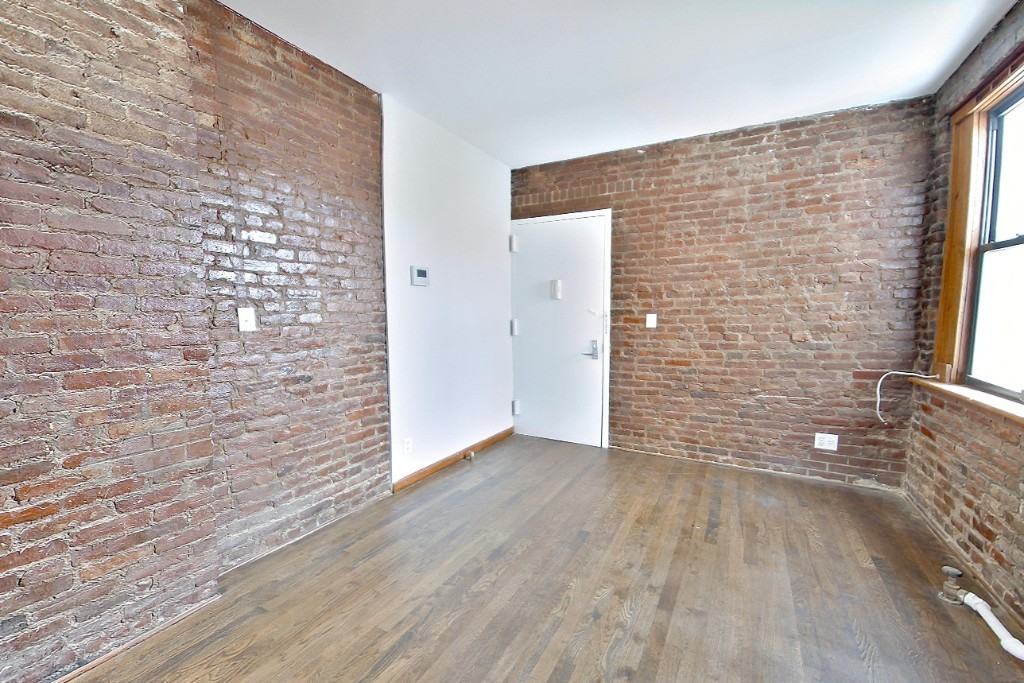 410 E 13th St #6A - Photo 4 of 7