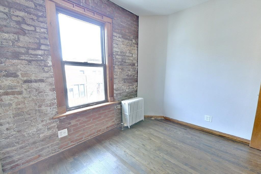 410 E 13th St #6A - Photo 2 of 7