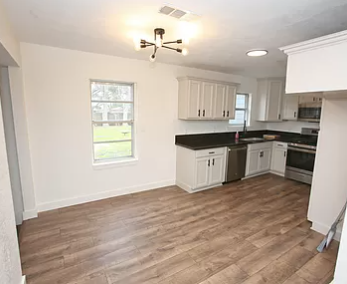 303 Yaupon St #NA - Photo 2 of 22