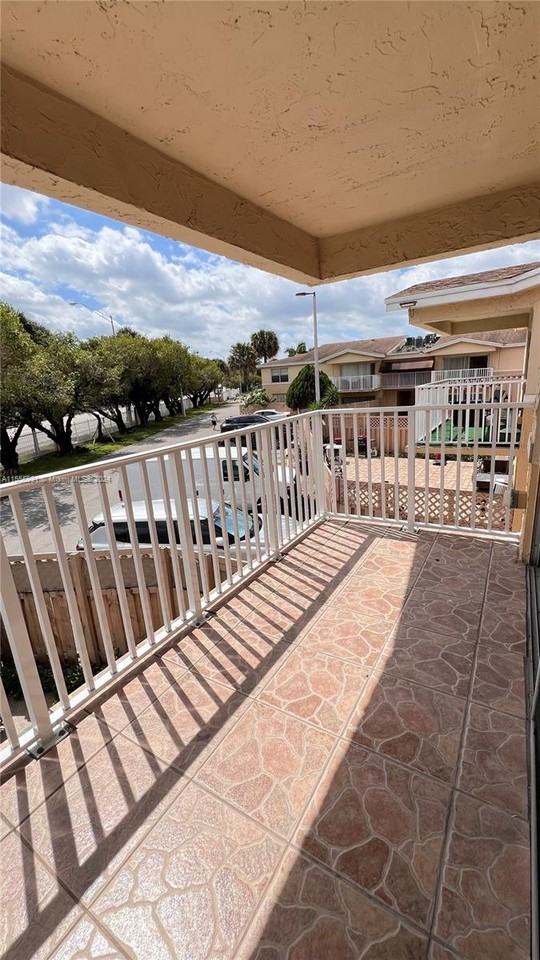 4570 Nw 79th Ave #2A - Photo 4 of 16