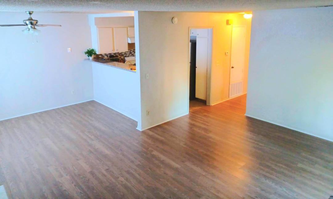 1190 S Winery Ave #143 - Photo 3 of 32