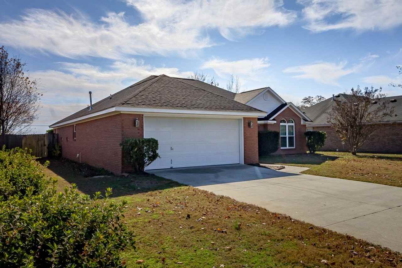 324 Taylor Cir - Photo 2 of 36