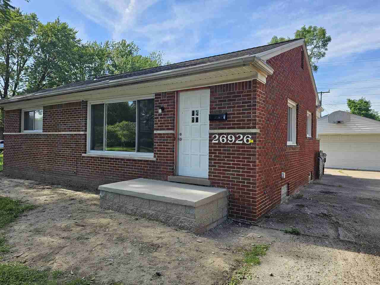 26926 Dover #1 - Photo 3 of 27