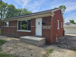 featured image of 26926 Dover #1