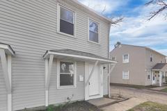 702 S Hamilton Rd #1 - Photo 1 of 1