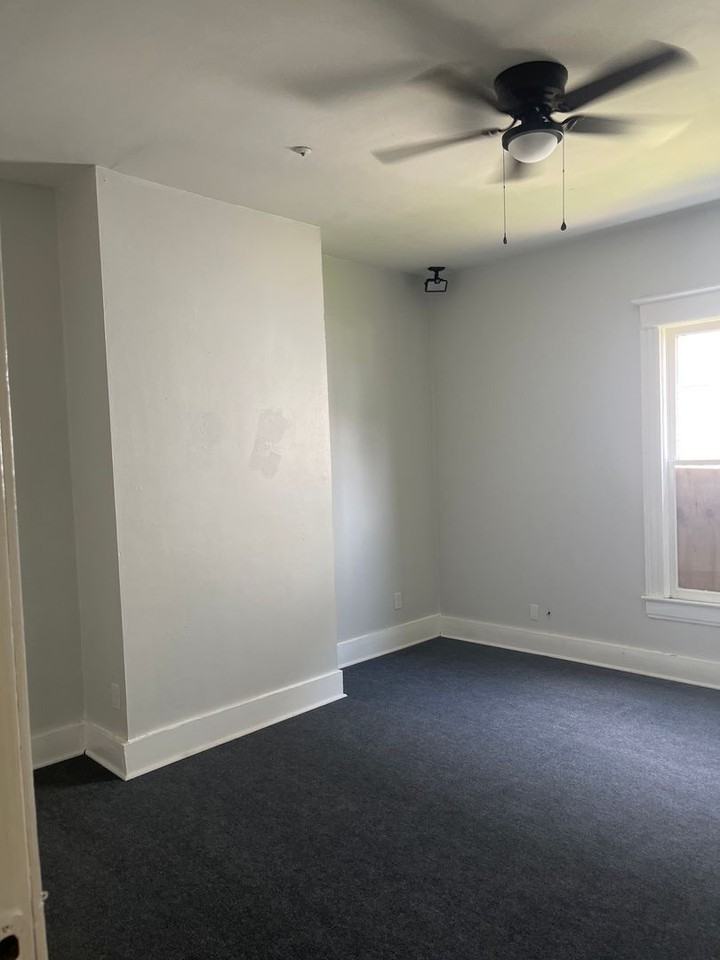 Chapman,SW,1415 - Photo 2 of 24