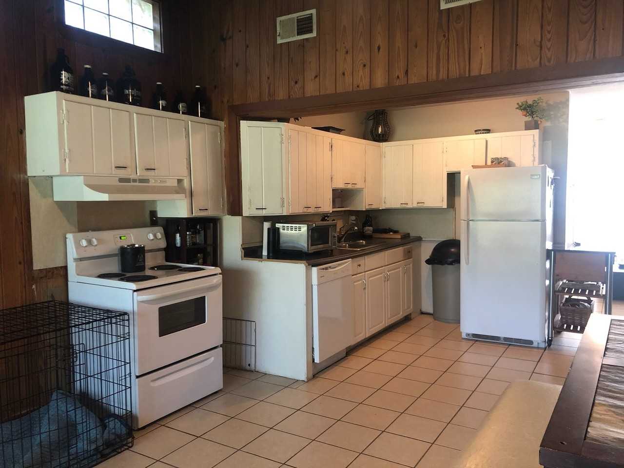 2013 Wahalaw Nene - Photo 2 of 36