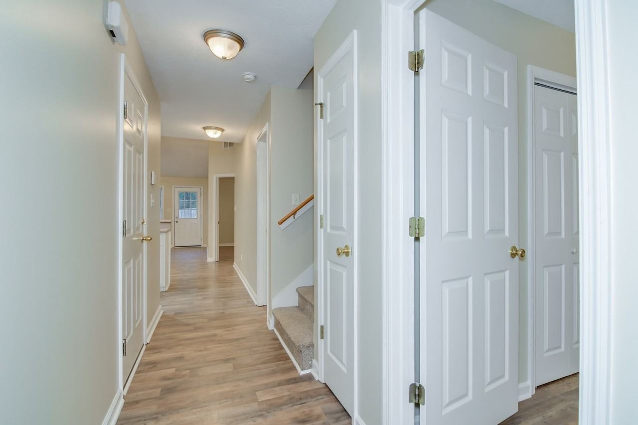 438 Northrop Pl - Photo 5 of 22