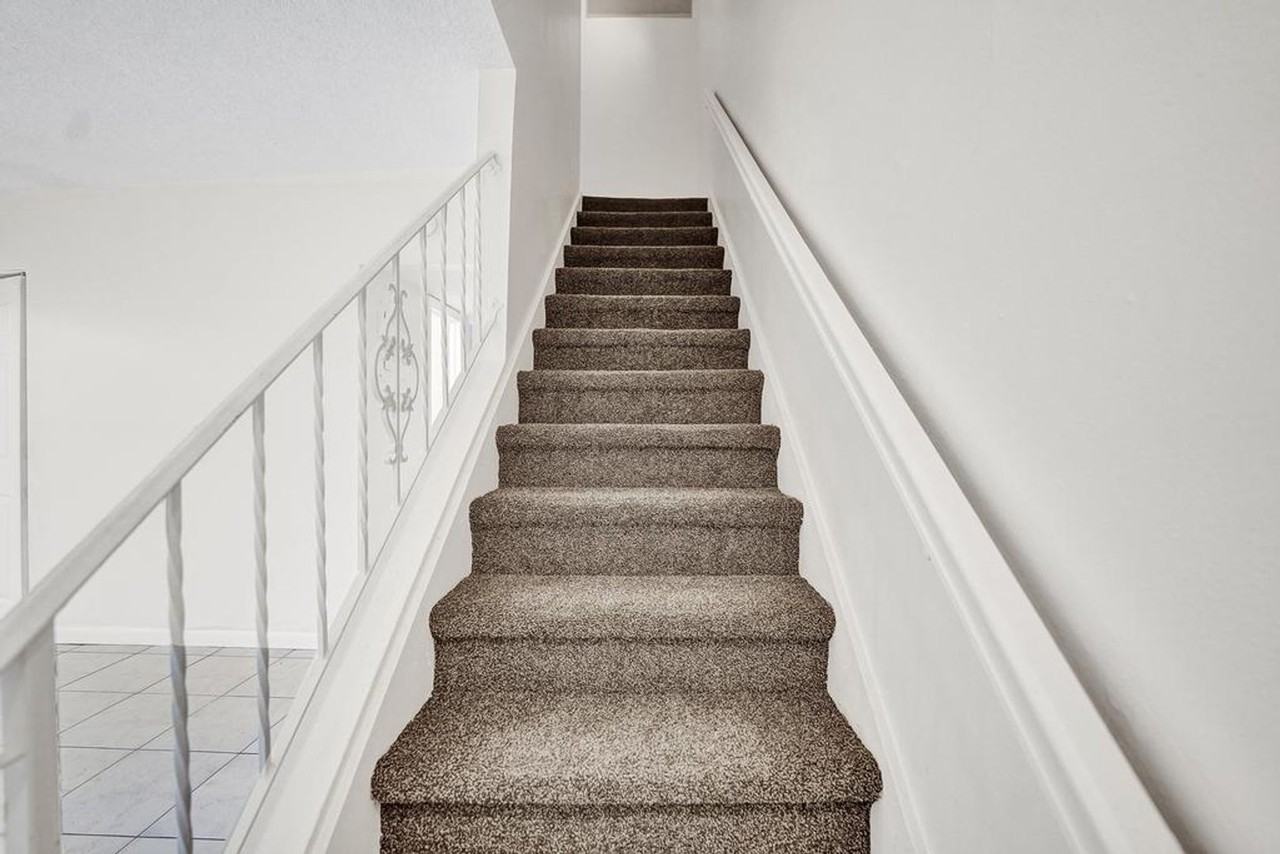 1313 Seaview - Photo 4 of 42