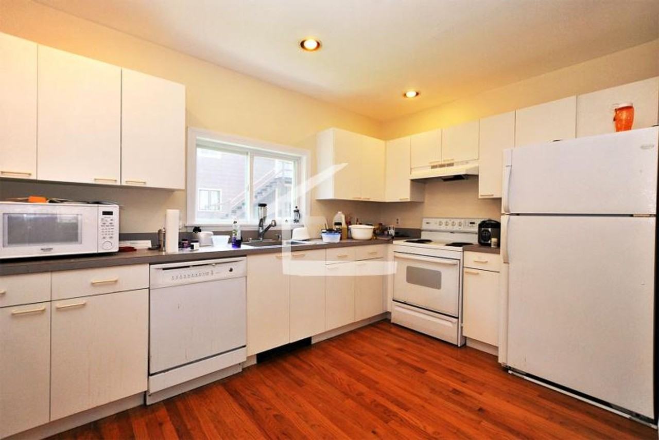 48 Kent St - Photo 5 of 7