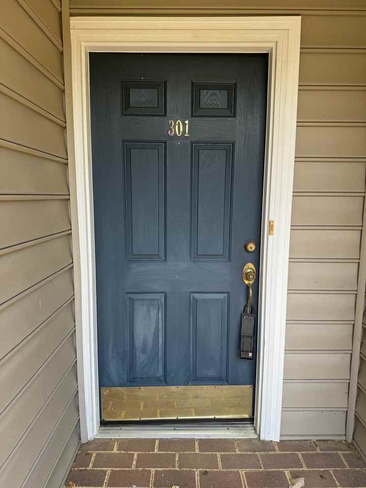 301 Settlement Dr - Photo 2 of 15