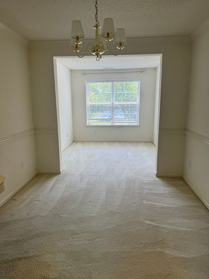 301 Settlement Dr - Photo 4 of 15