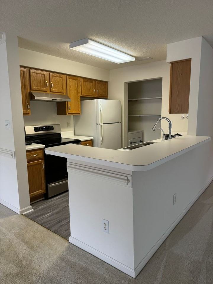 301 Settlement Dr - Photo 6 of 15