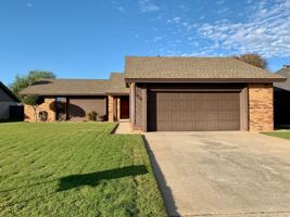 featured image of 1419 Pickford Ln