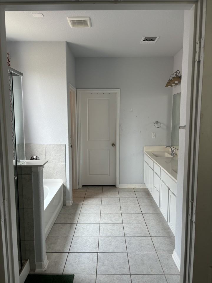 5829 Bianca Dr #NA - Photo 7 of 16