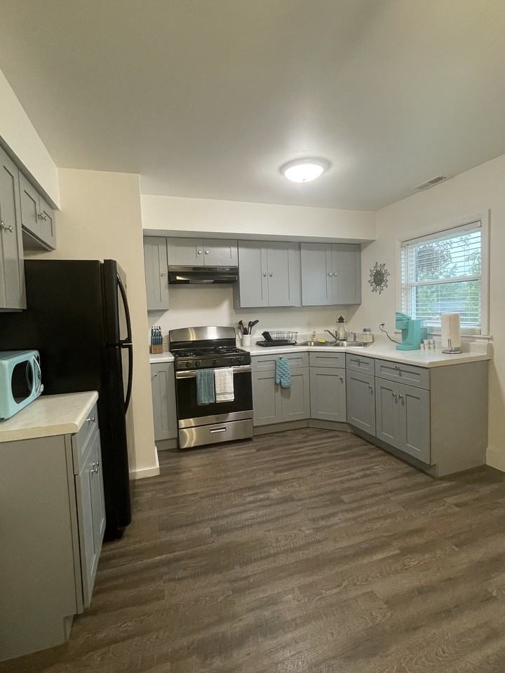 5737 Van Buren St #5745 - Photo 2 of 12