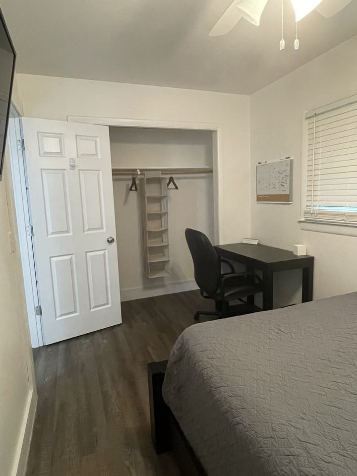 5737 Van Buren St #5745 - Photo 3 of 12