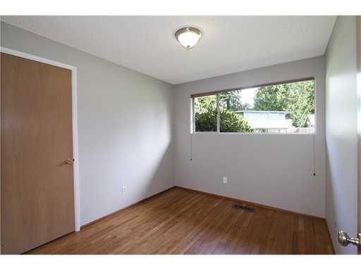 131 157th Ave NE - Photo 3 of 16