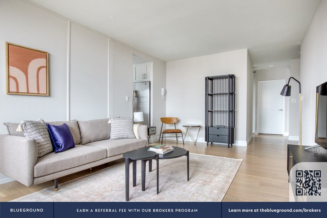 155 East 29th Street - Photo 4 of 28