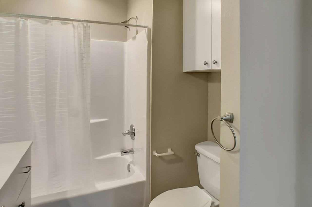 600 Ashland Avenue, Unit 2 - Photo 6 of 12