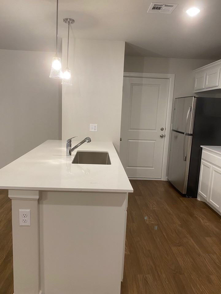 11311 Breckenridge Ln #1 - Photo 7 of 27