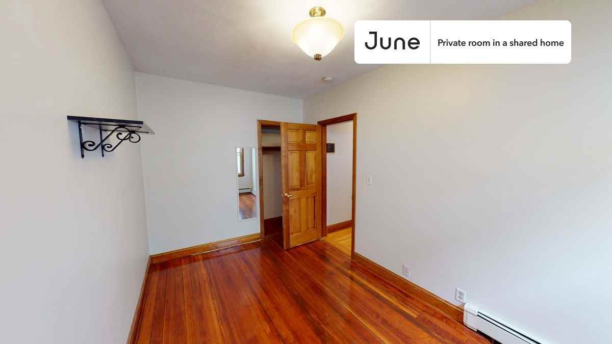 105 Walnut St #B - Photo 4 of 11