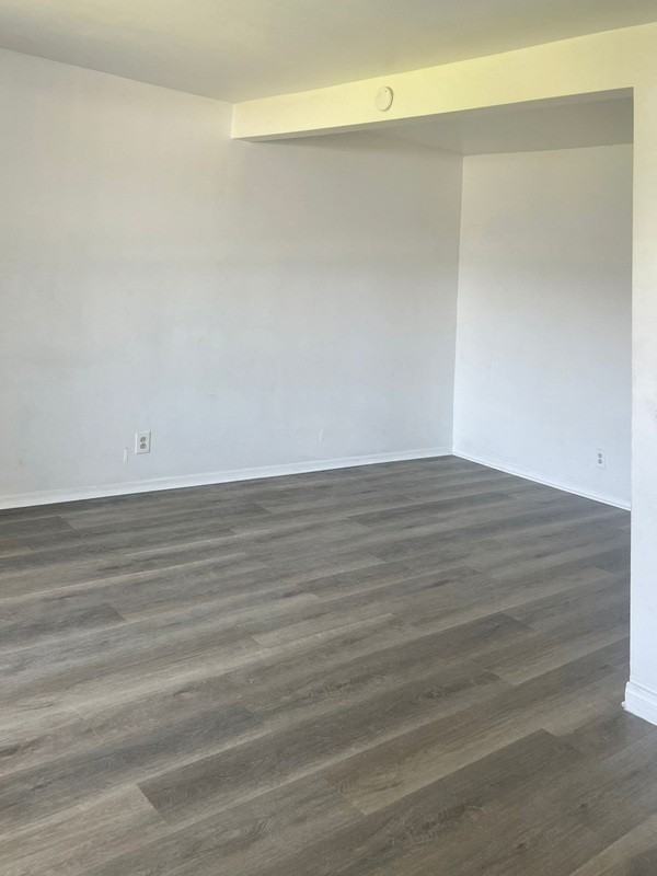 1822 W Sumac Ln #5 - Photo 4 of 8