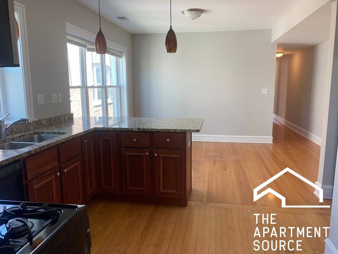 829 S Euclid Ave #2S - Photo 2 of 10