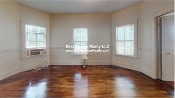 featured image of 124 Jefferson Ave #1