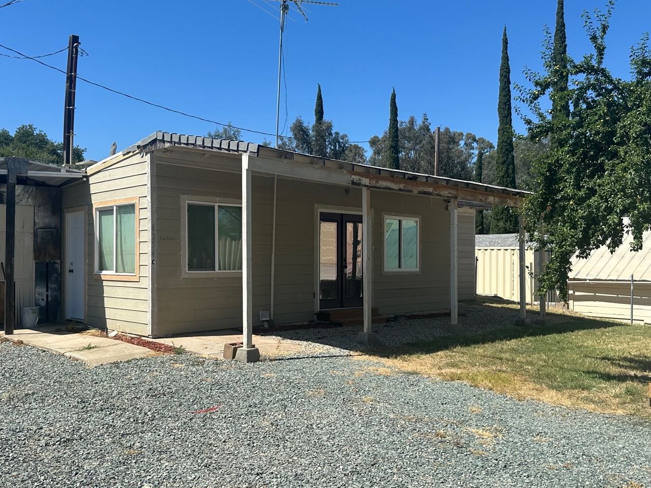 6254 State Highway #C - Photo 2 of 8