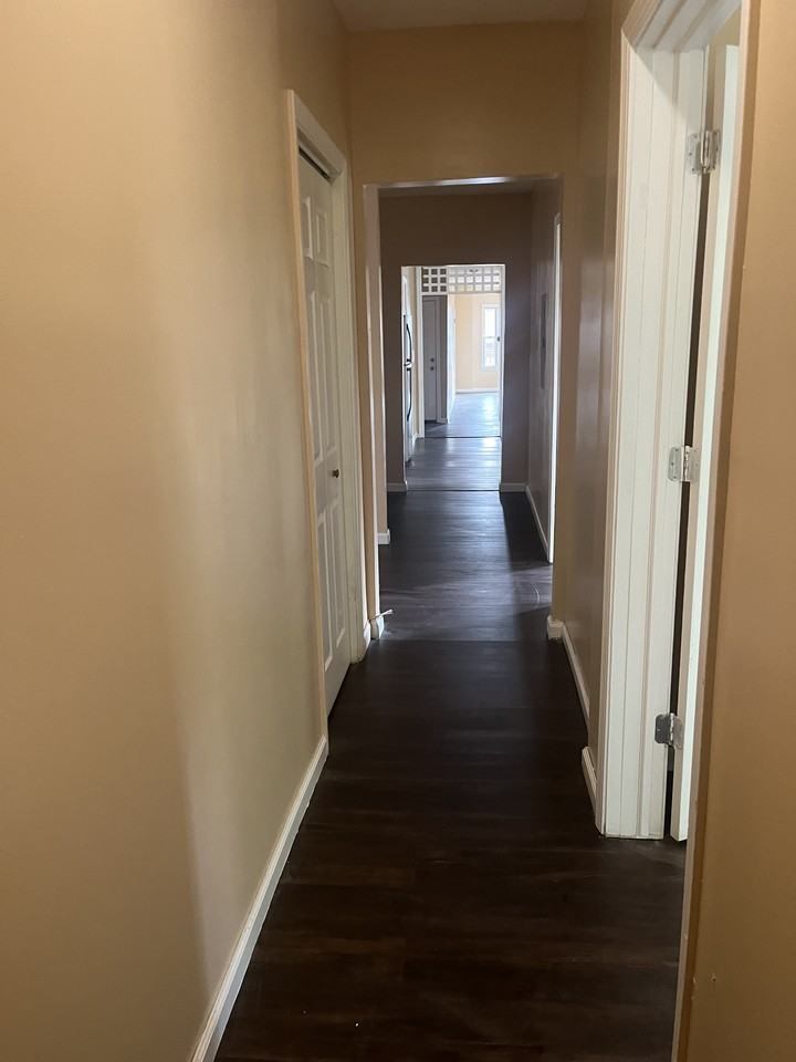 497 Edgewood St #2ndFL - Photo 5 of 14
