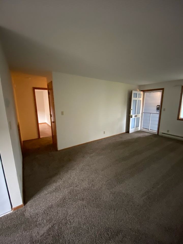 1339-1349 Fir Street South - Photo 5 of 19