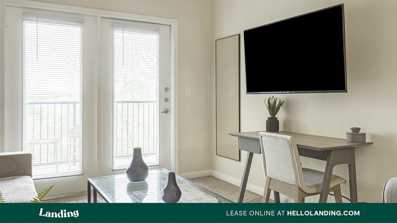 625 East Stassney Lane - Photo 5 of 50