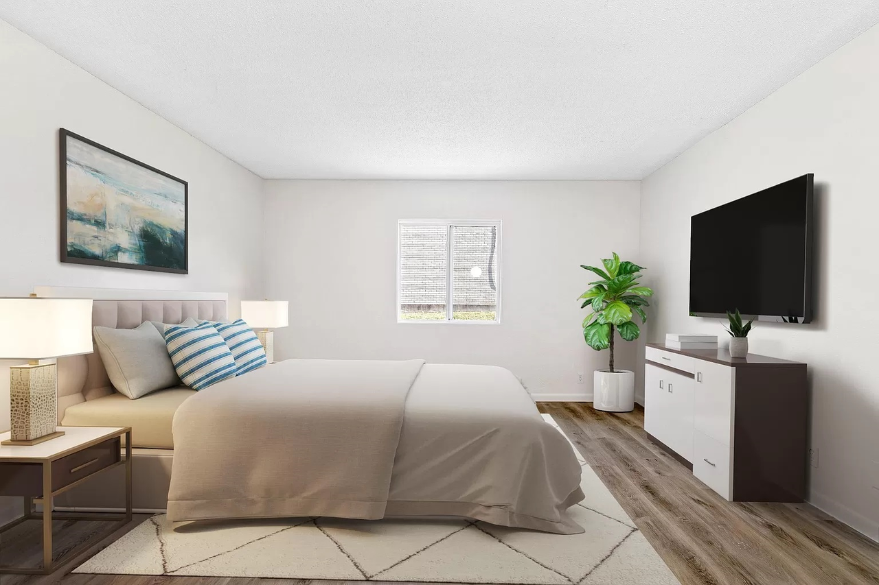 Pike Place Apartments - Photo 4 of 4