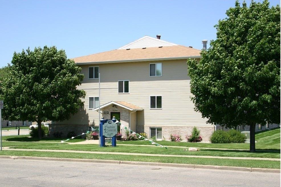 Parkside - Photo 6 of 22