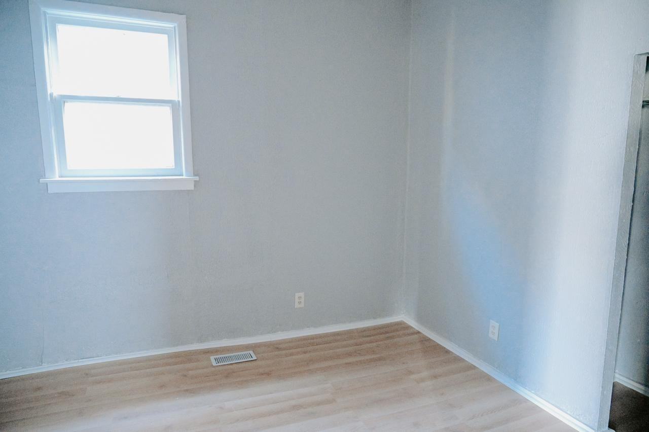 2403 Blondo St #14894858 - Photo 7 of 48