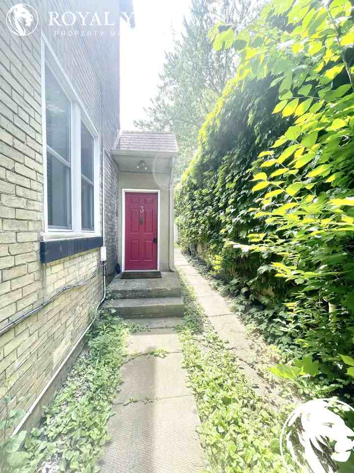 3-385 Central Avenue, London, Ontario N6B 2E3E - Photo 3 of 13