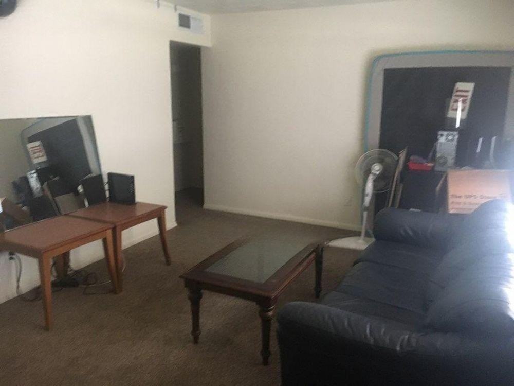 442 East Linden Street - Photo 3 of 4