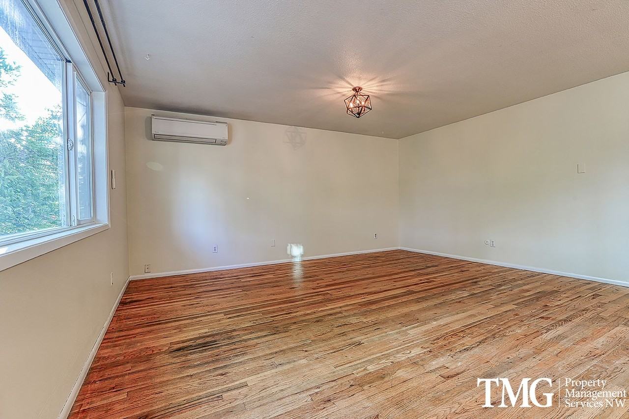 3426 N Arlington Pl - Photo 2 of 21