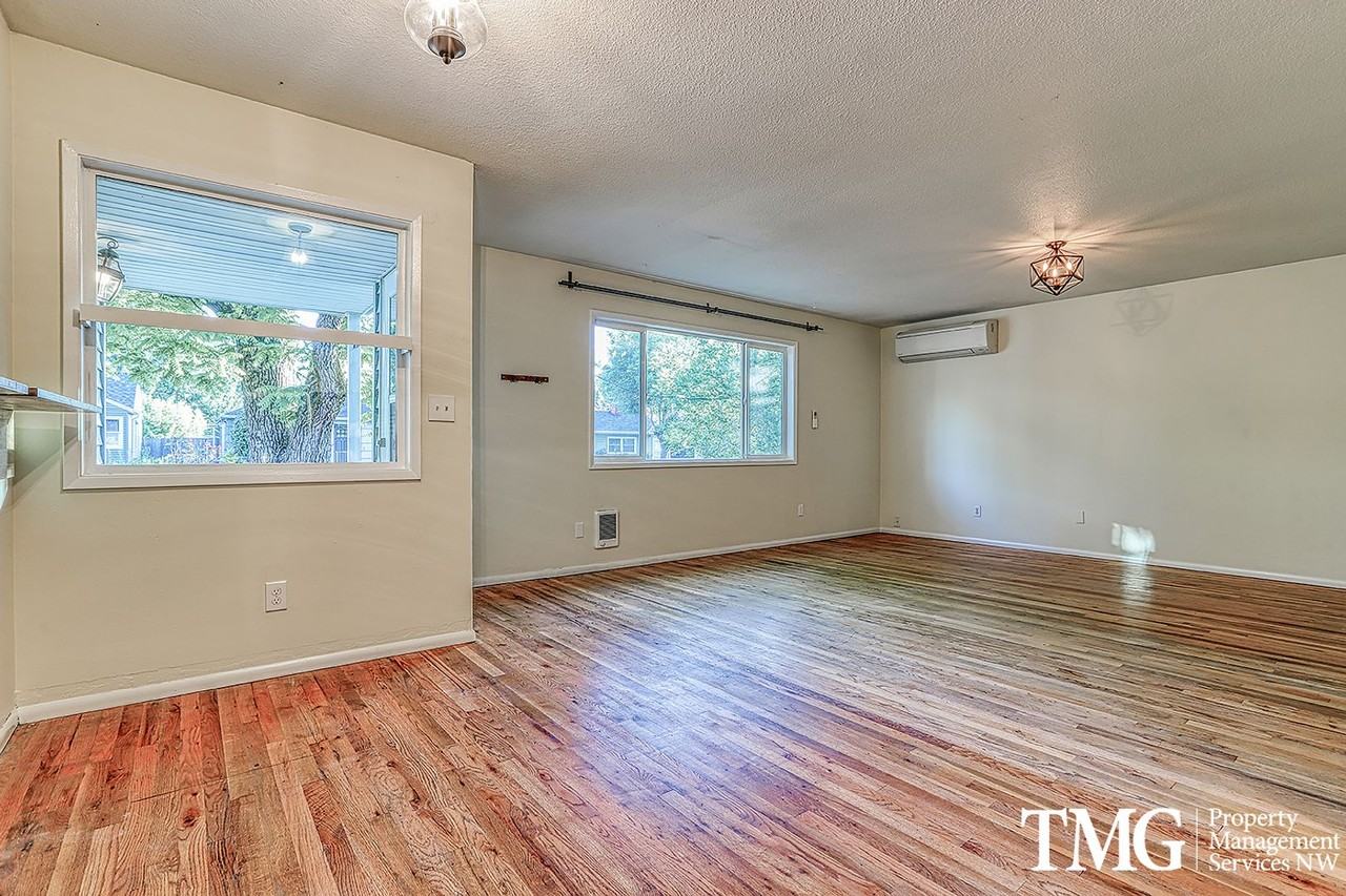 3426 N Arlington Pl - Photo 4 of 21