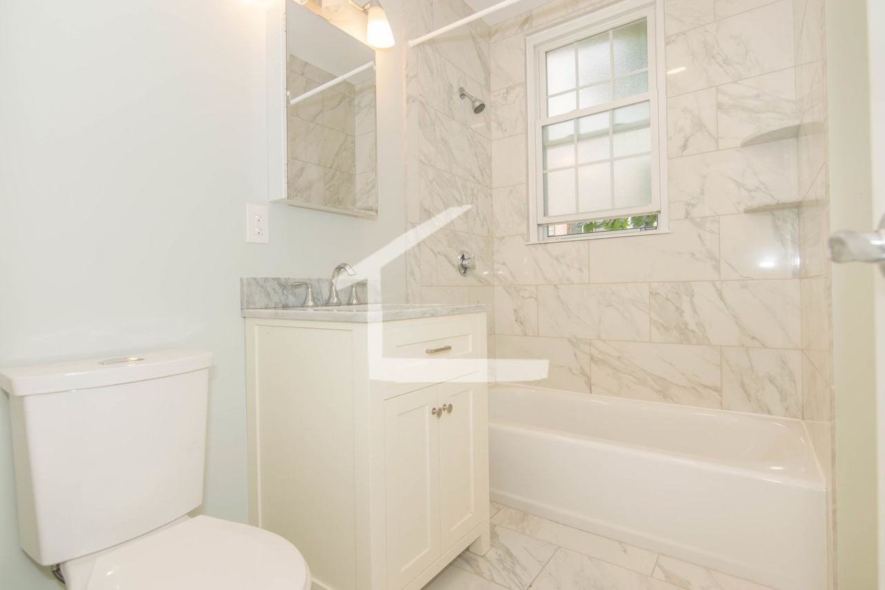 17 Glenville Ave - Photo 2 of 17