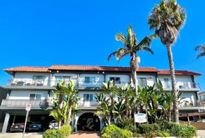 featured image of 10779 Woodbine St