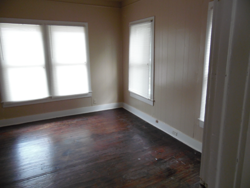 414 Gulf - Photo 6 of 37