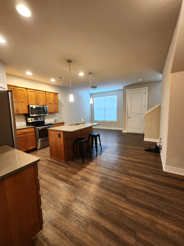 3335 Apple Blossom Ln #4 - Photo 5 of 20