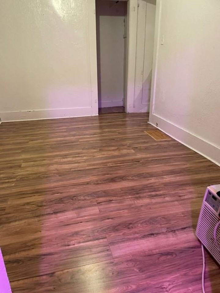 306 N State St. - Photo 3 of 11